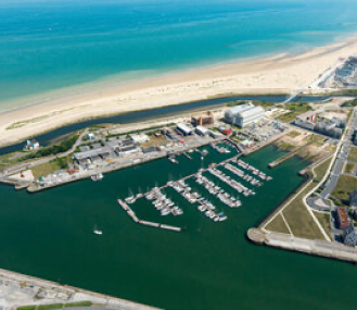 Photo d'un employé entrain de réaliser un chiffrage